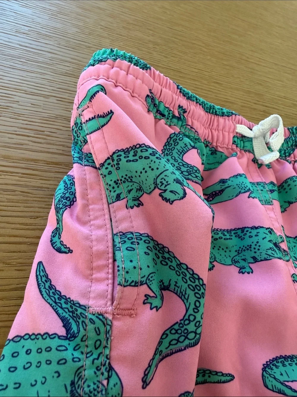 chubbies Pink Swim Trunks with Green Alligator Print, size XS
